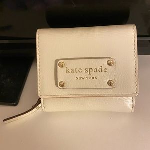 Kate Spade Cream Wallet
